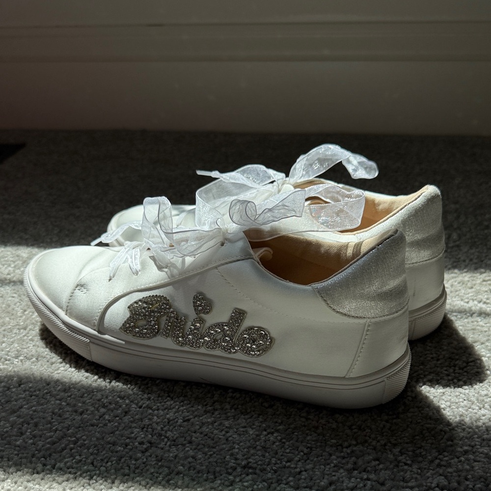 Betsey Johnson White Bride Sneakers - Women’s size 8